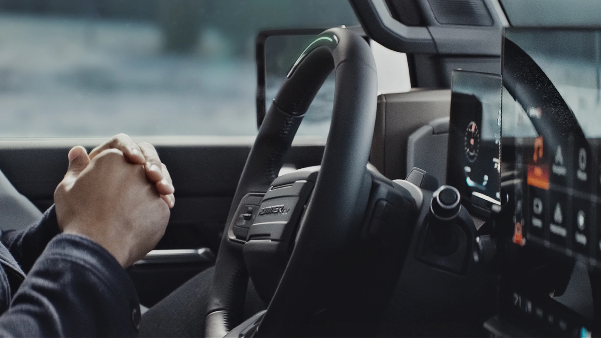 SUPER CRUISE™: HANDS-FREE DRIVING, REDEFINED SUPER CRUISE™: HANDS-FREE DRIVING, REDEFINED