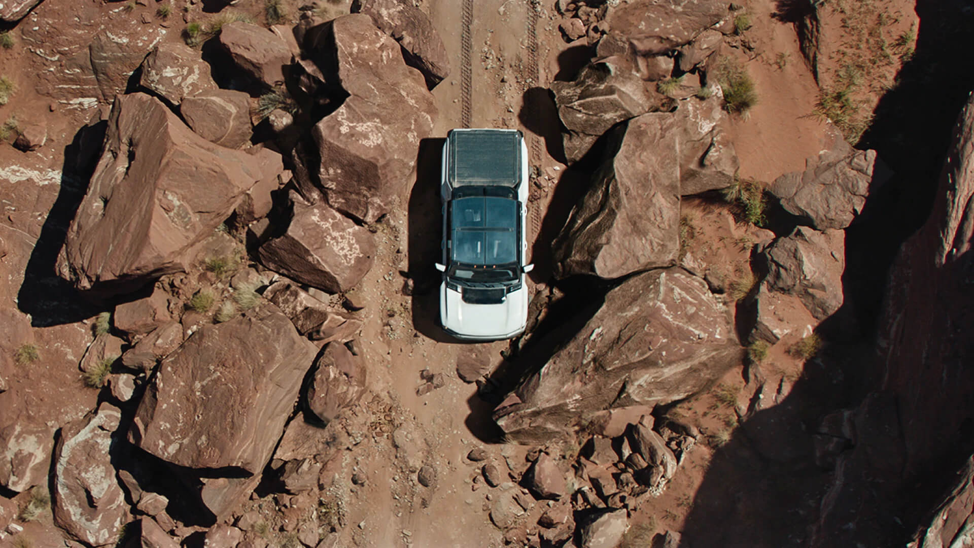CRABWALK: UNMATCHED MANEUVERABILITY CRABWALK: UNMATCHED MANEUVERABILITY